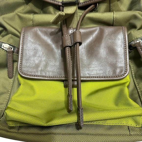 Fossil NWOT Buckner Rucksack Laptop Backpack in Green and Brown - Picture 9 of 16